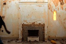 The dismantled fireplace in one of the rooms of the ruined state house. Hargeisa, SomaliLand, Wednesday, October 10, 2007. The ruins of the former British governor's state house are surrounded now by the refugees camp of the same name.